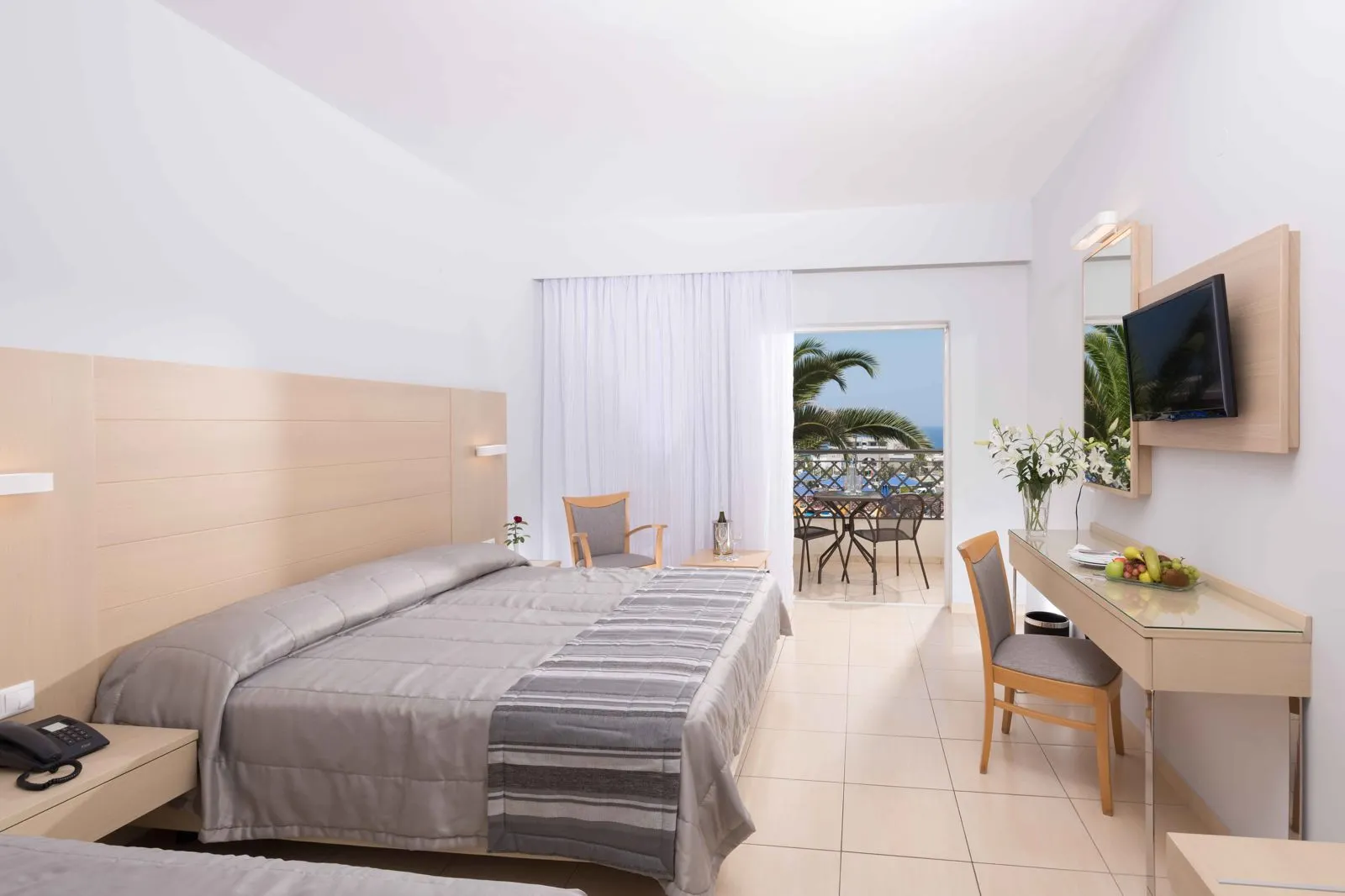 Grand Holiday Resort