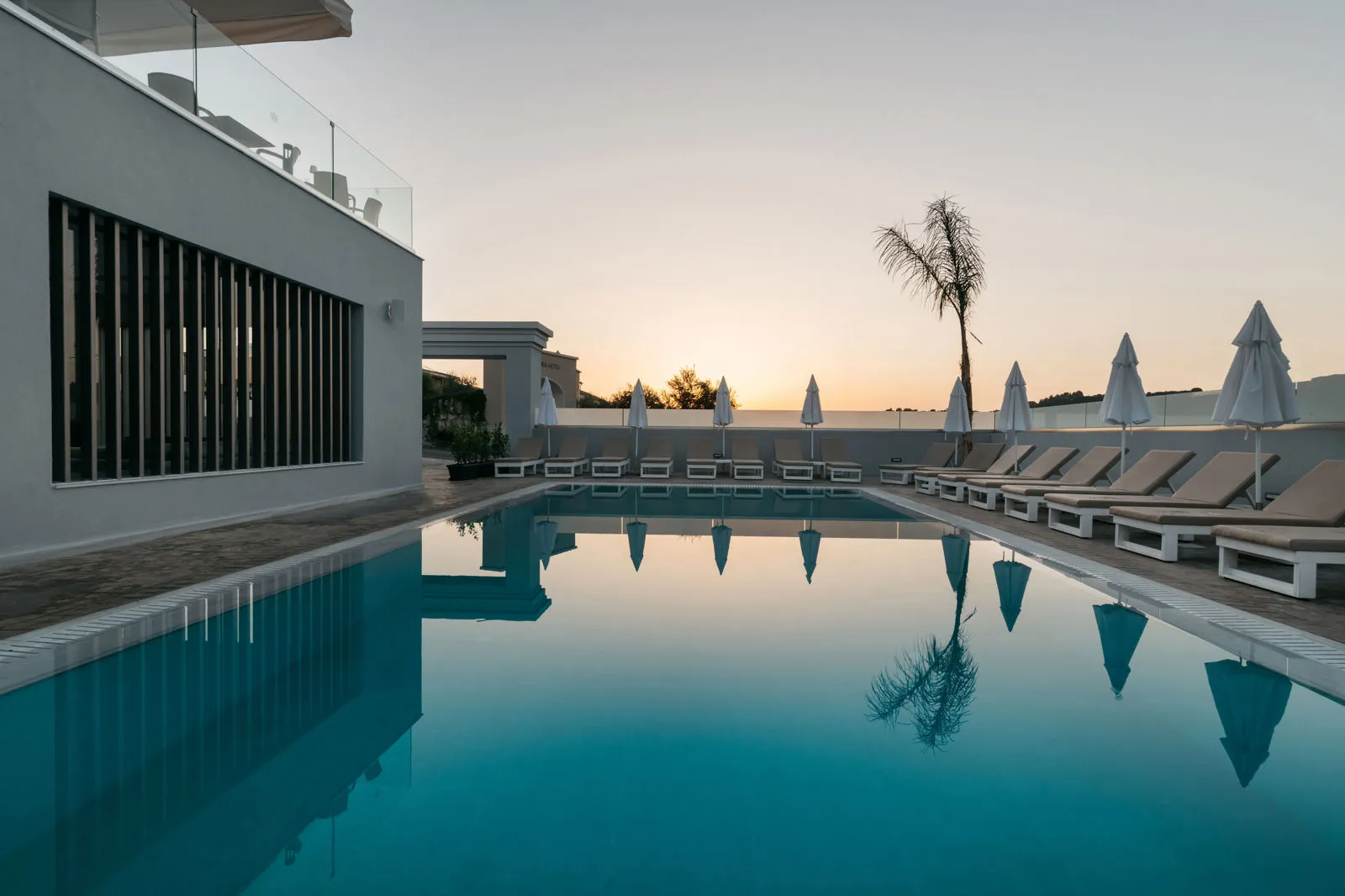 Tesoro Hotel