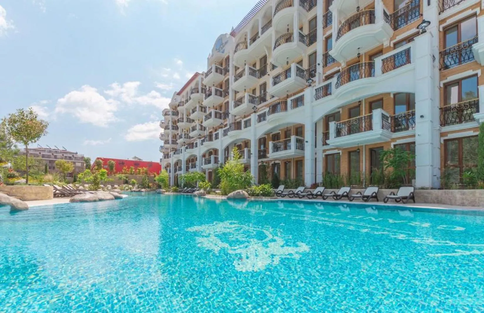 Harmony Suites Grand Resort