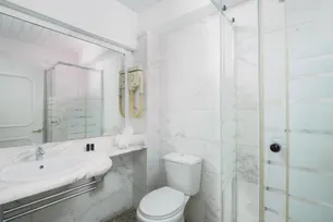 El Greco Hotel
