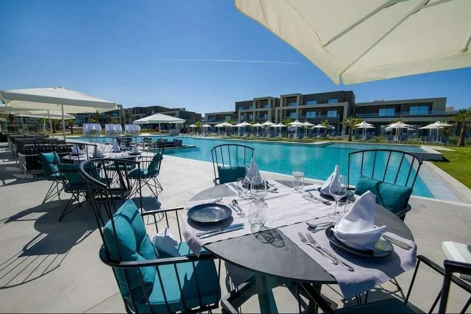 Myrion Beach Resort - restaurant