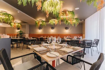 IKYK hotel - Cameleon restaurant