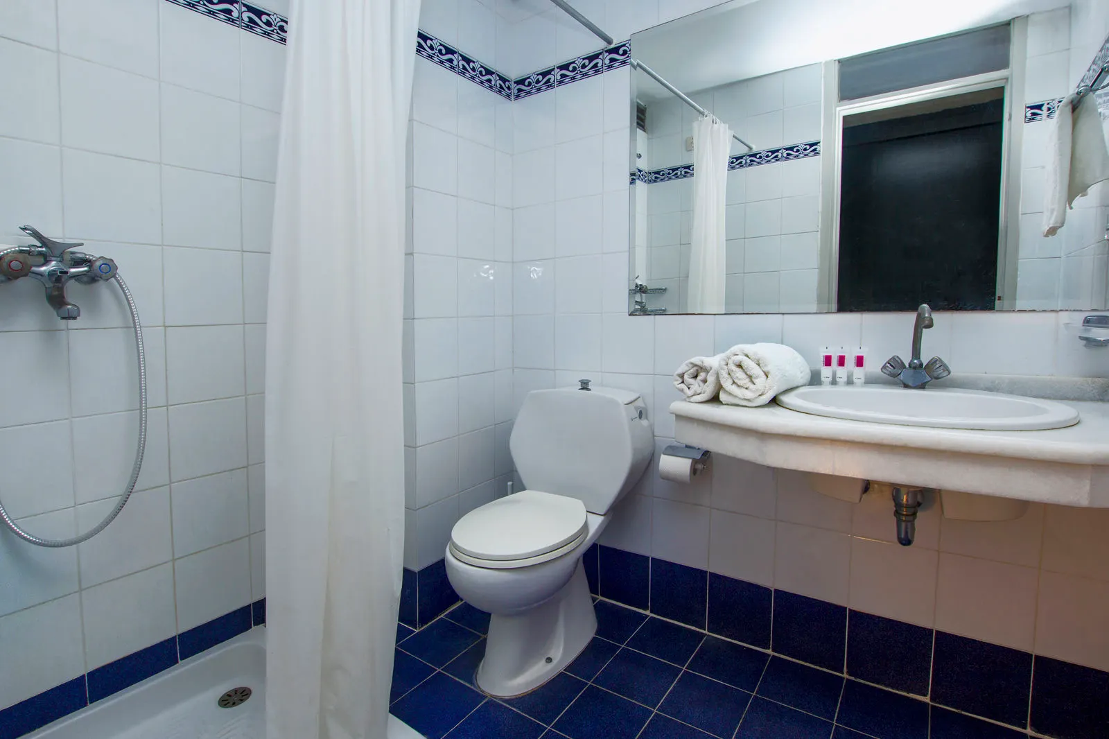 Lito Hotel