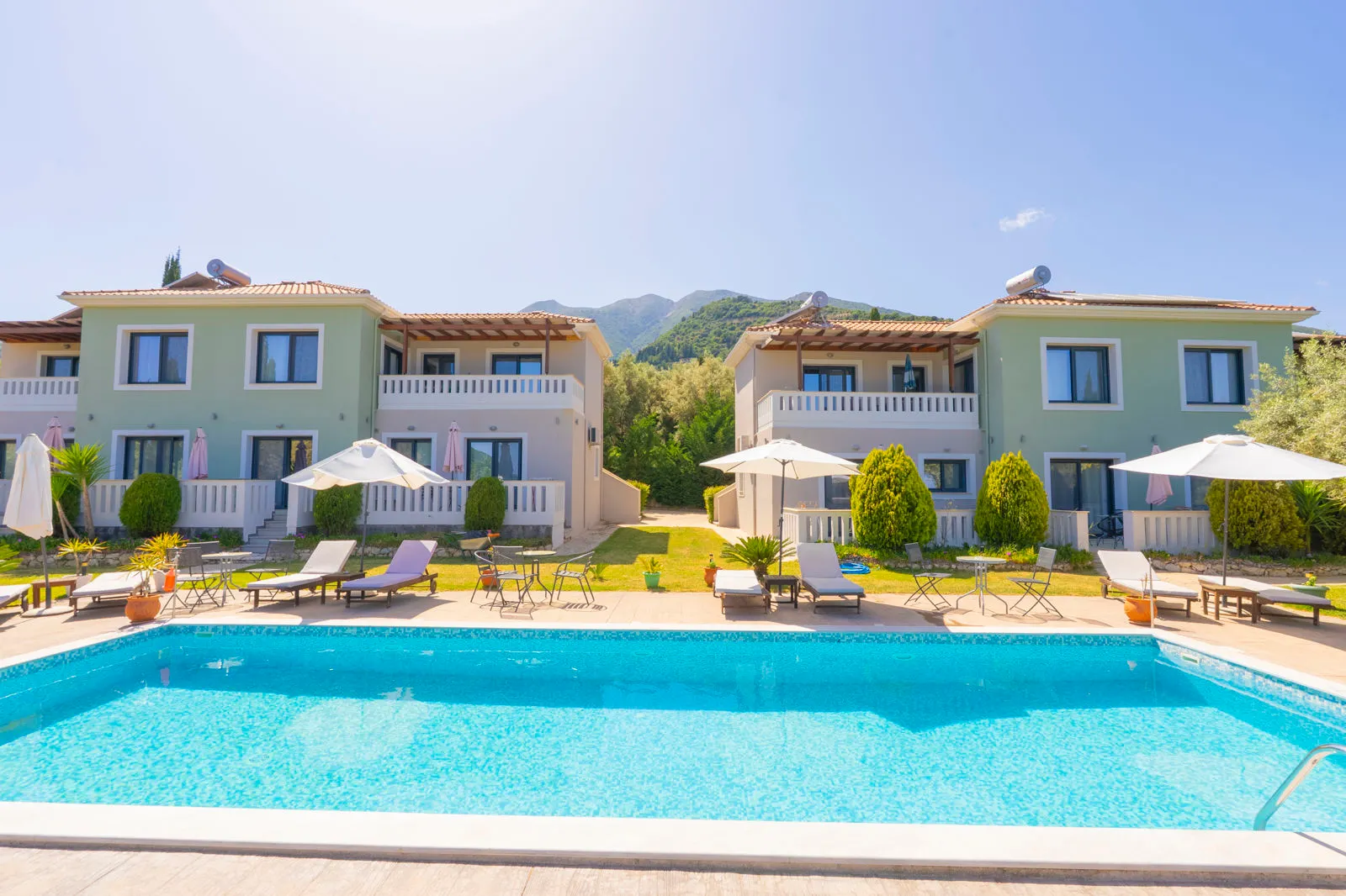 Golden Sun Villas