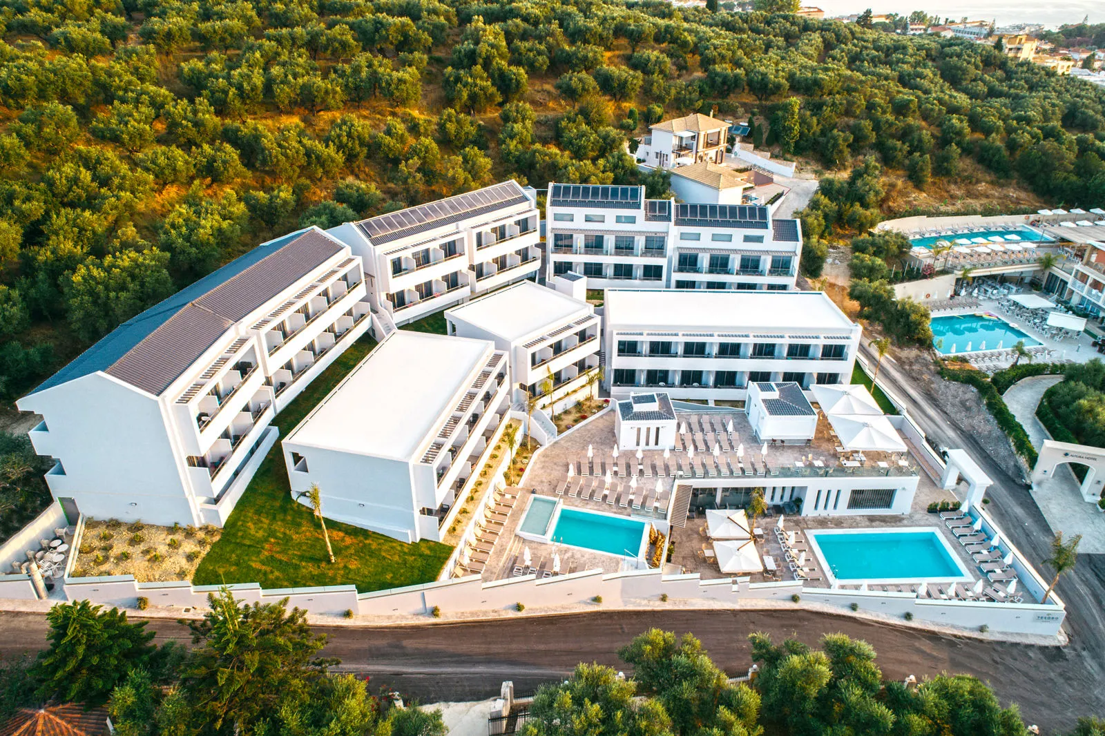 Tesoro Hotel
