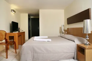 Golden Beach Hotel