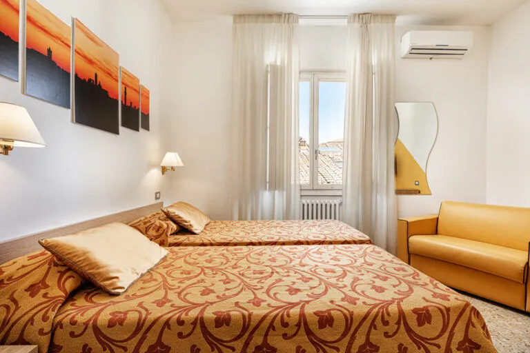 Voorbeeld Economy kamer
