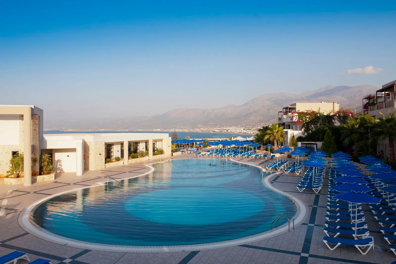 Grand Holiday Resort