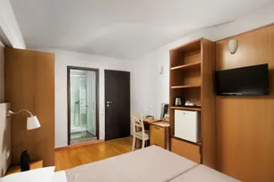 El Greco Hotel