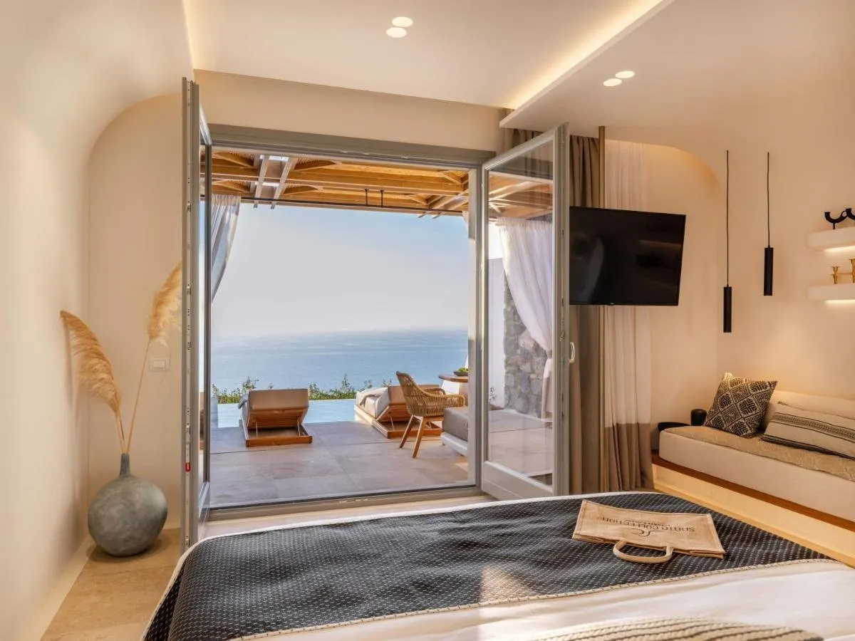 Santo Mine Oia Suites - Oia- Unwind Sunset zeezicht