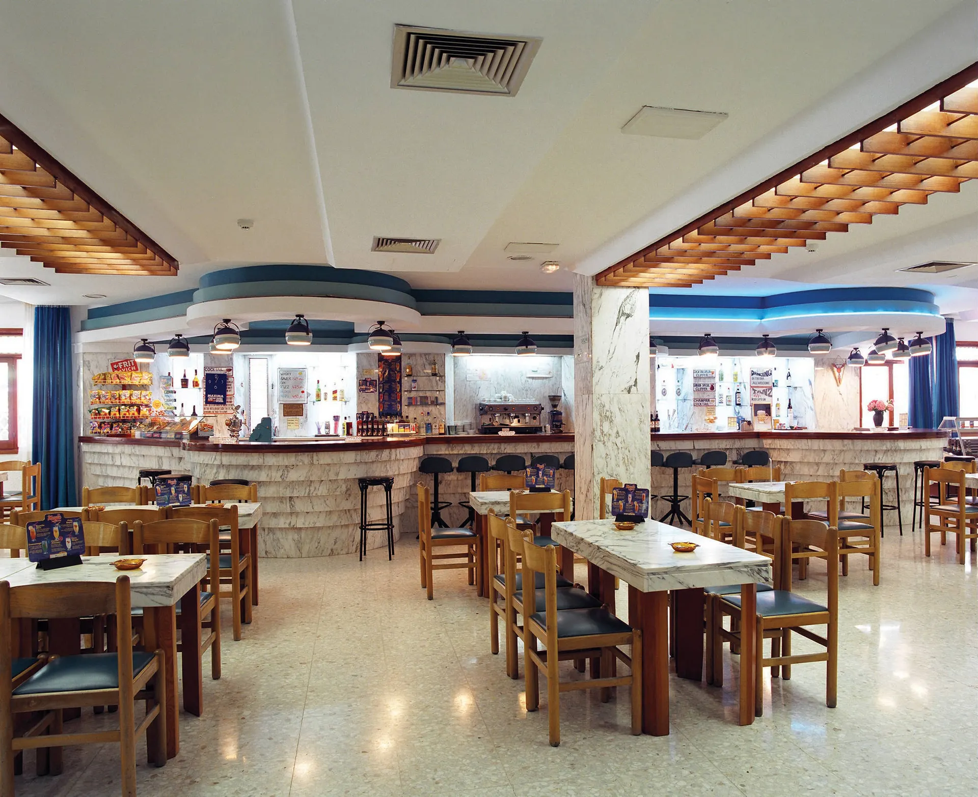 Restaurant, Hotel Clipper