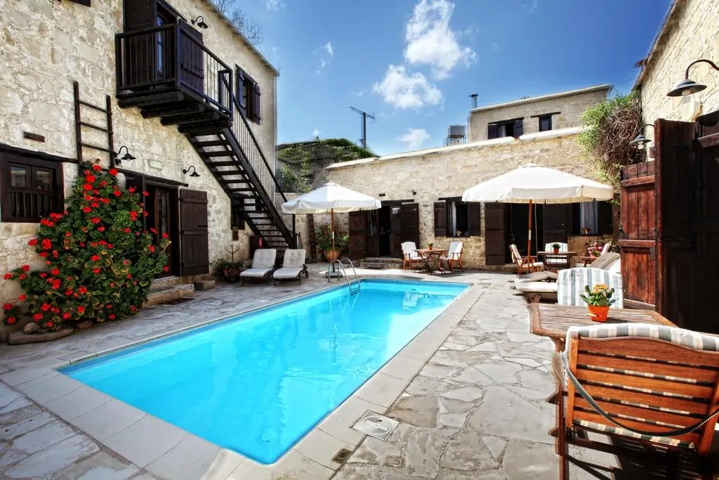 Appartementen Leonidas Traditional Village Houses