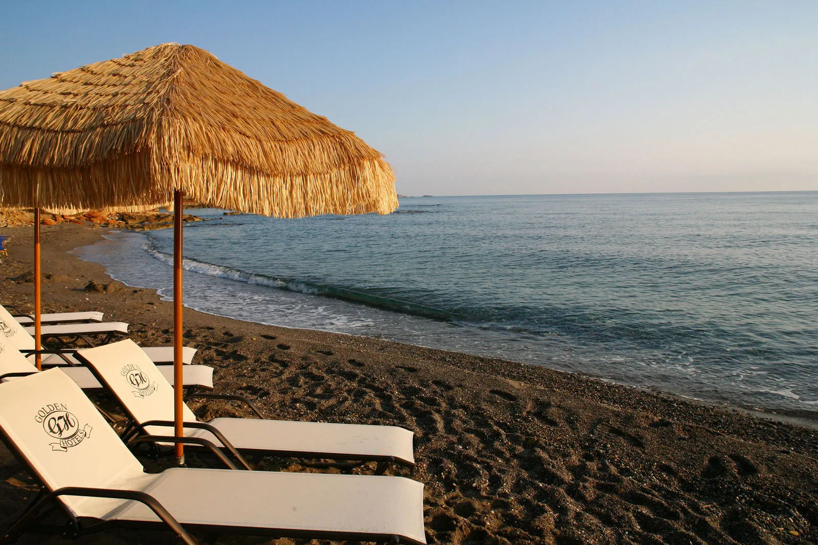 Golden Beach Hotel
