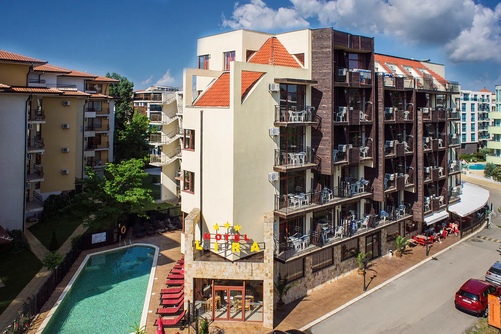 Lira Hotel