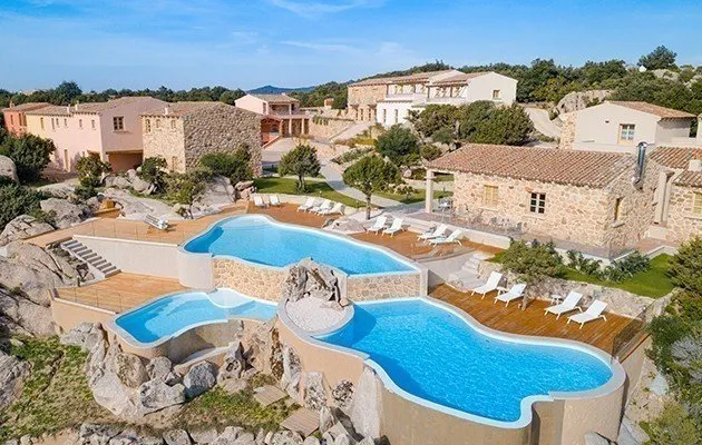 Borgo Smeraldo - exterieur
