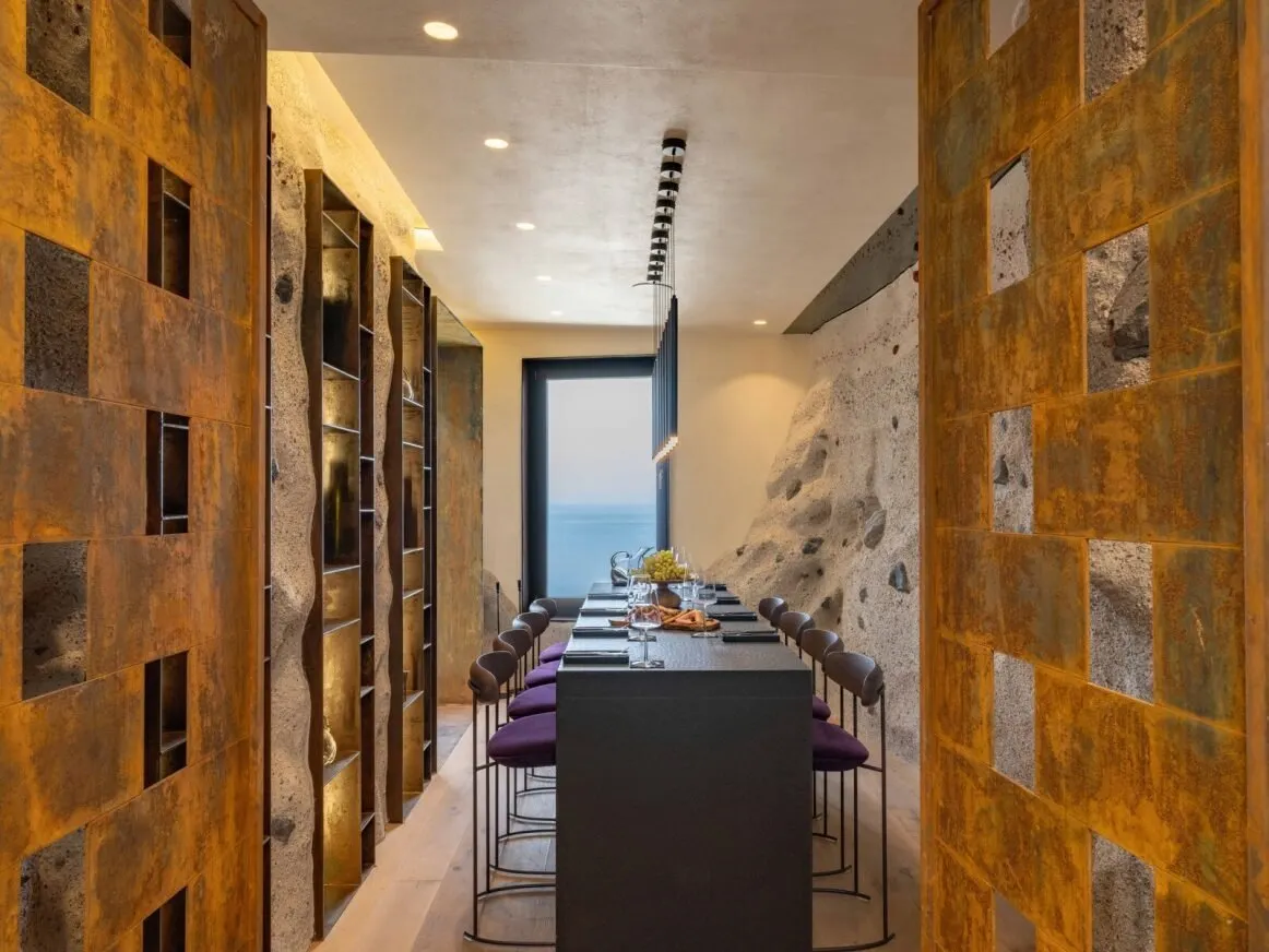 Santo Mine Oia Suites - Oia - wijnkelder