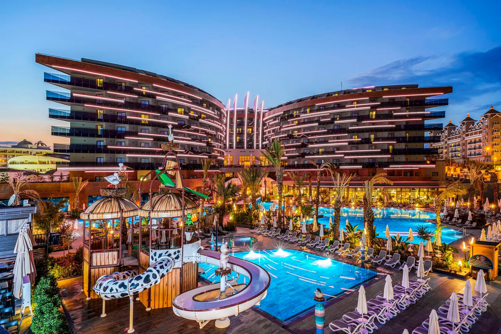 Kirman Calyptus Resort & Spa